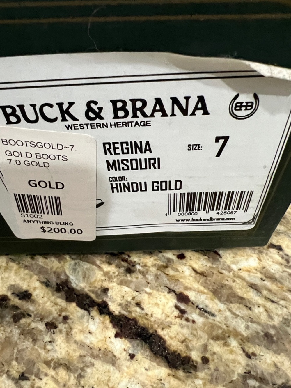 Buck & Brana - Picture 3 of 4